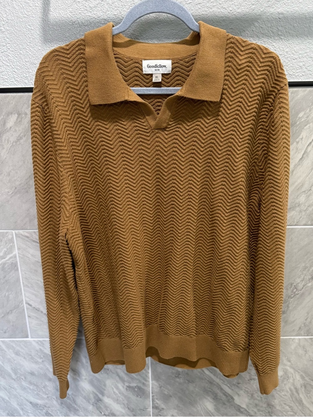 Goodfellow & Co Men's V-Neck Brown long sleeve Sweater size XL